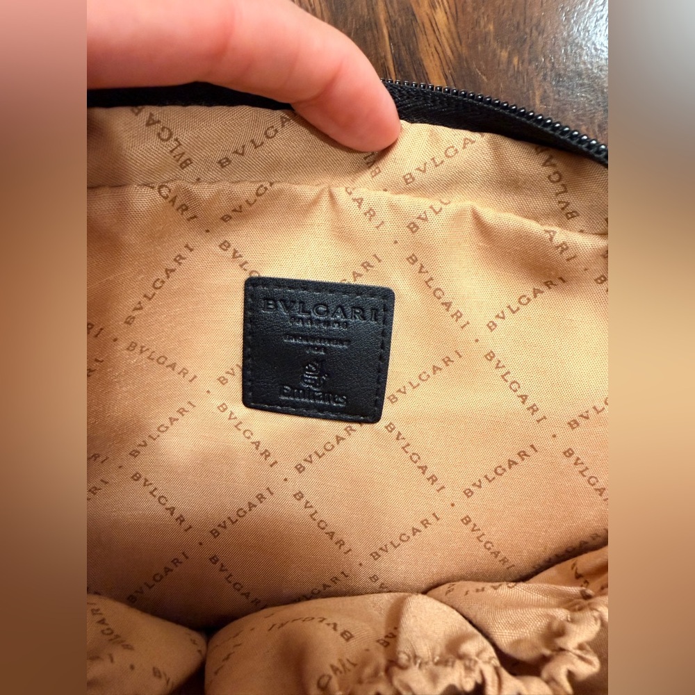 BVLGARI for Emirates Black Pebbled Leather Pochette Wristlet⭐️Italian Luxury - Picture 10 of 13